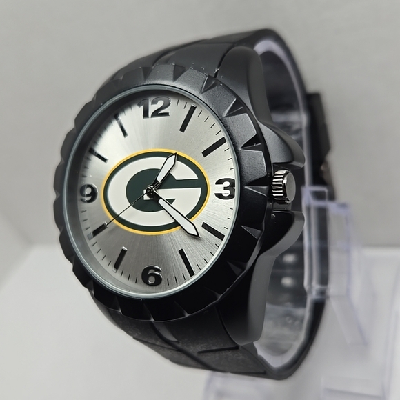 Green Bay Packers Game Time Watch Mens Black Band New Battery NFL Fan Gift - Picture 2 of 9